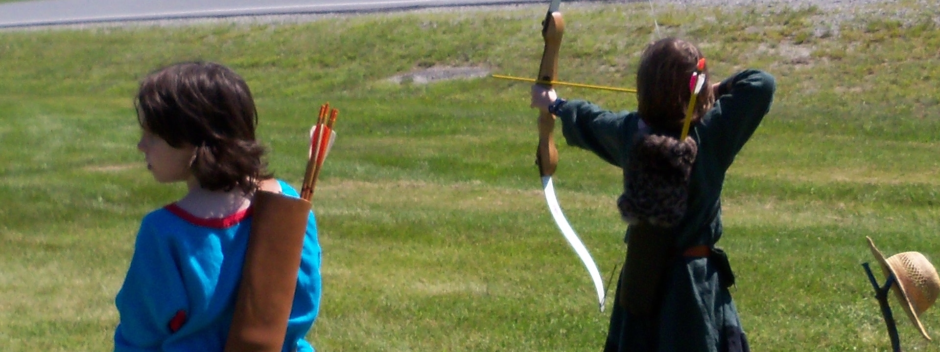 Child-Archery-1920×720